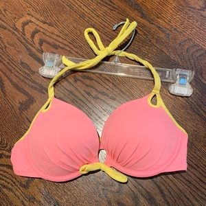 Victoria’s Secret Bikini Top